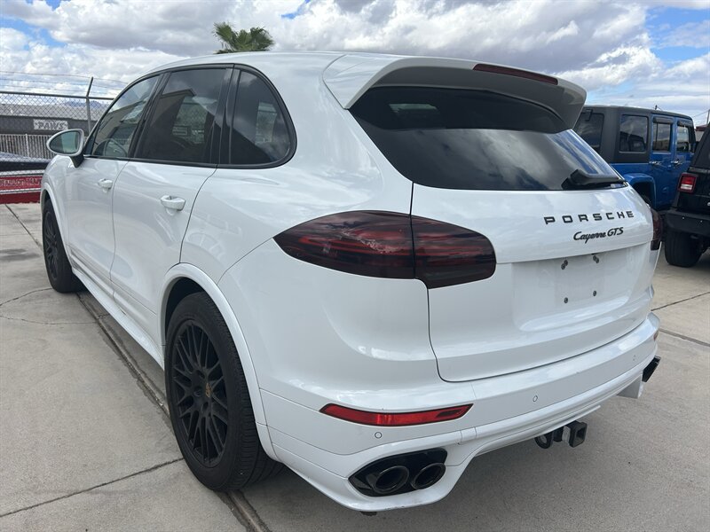 2016 Porsche Cayenne GTS - Photo 11 - Fountain Hills, AZ 85268
