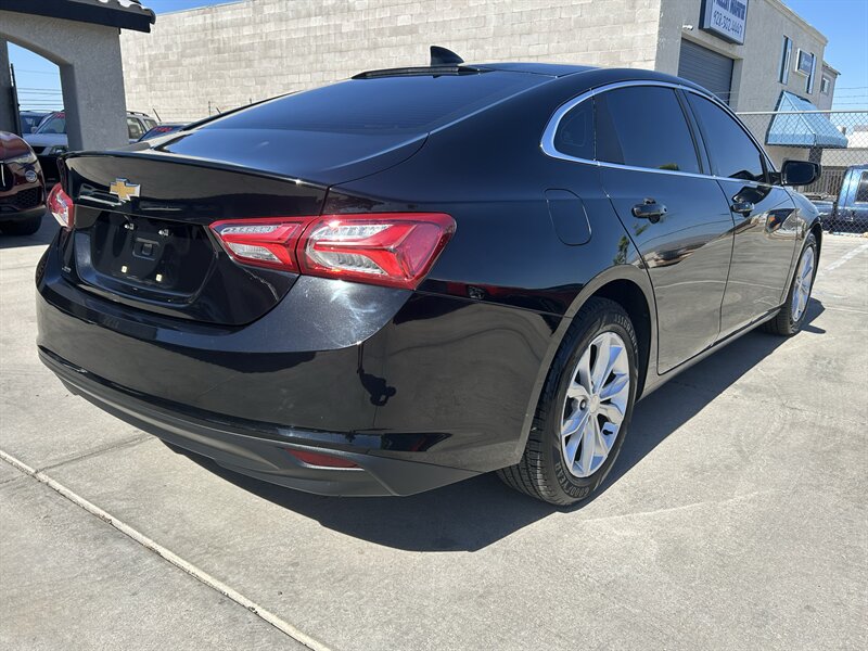 2019 Chevrolet Malibu LT - Photo 12 - Fountain Hills, AZ 85268