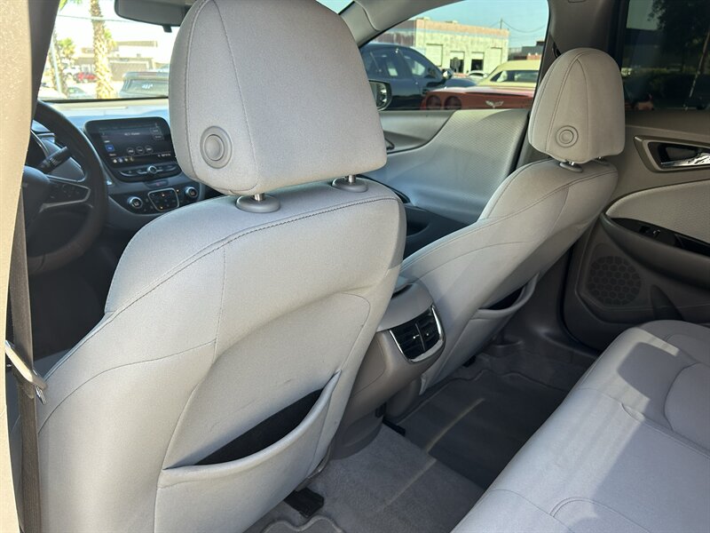 2019 Chevrolet Malibu LT - Photo 22 - Fountain Hills, AZ 85268