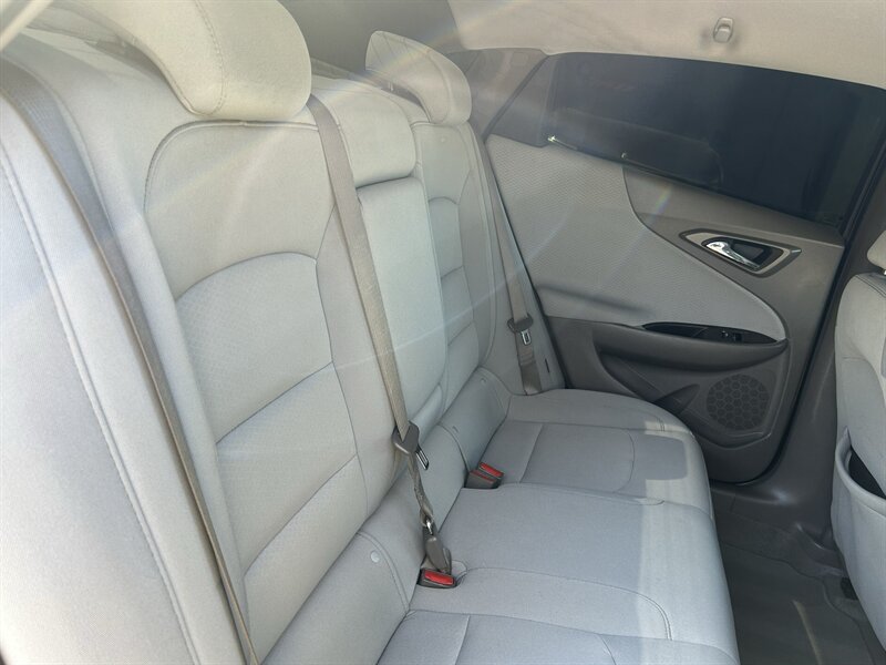 2019 Chevrolet Malibu LT - Photo 24 - Fountain Hills, AZ 85268