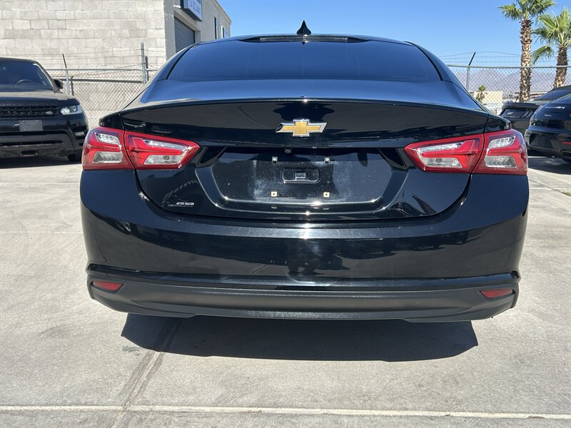 2019 Chevrolet Malibu LT - Photo 5 - Fountain Hills, AZ 85268
