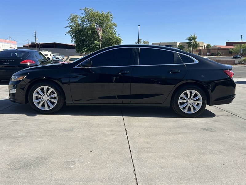 2019 Chevrolet Malibu LT - Photo 3 - Fountain Hills, AZ 85268
