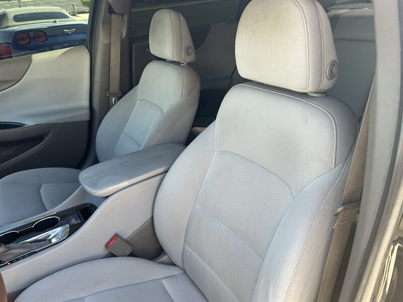 2019 Chevrolet Malibu LT - Photo 21 - Fountain Hills, AZ 85268