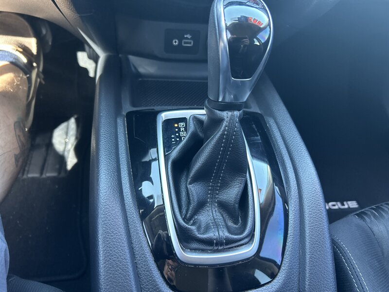 2019 Nissan Rogue S - Photo 19 - Fountain Hills, AZ 85268