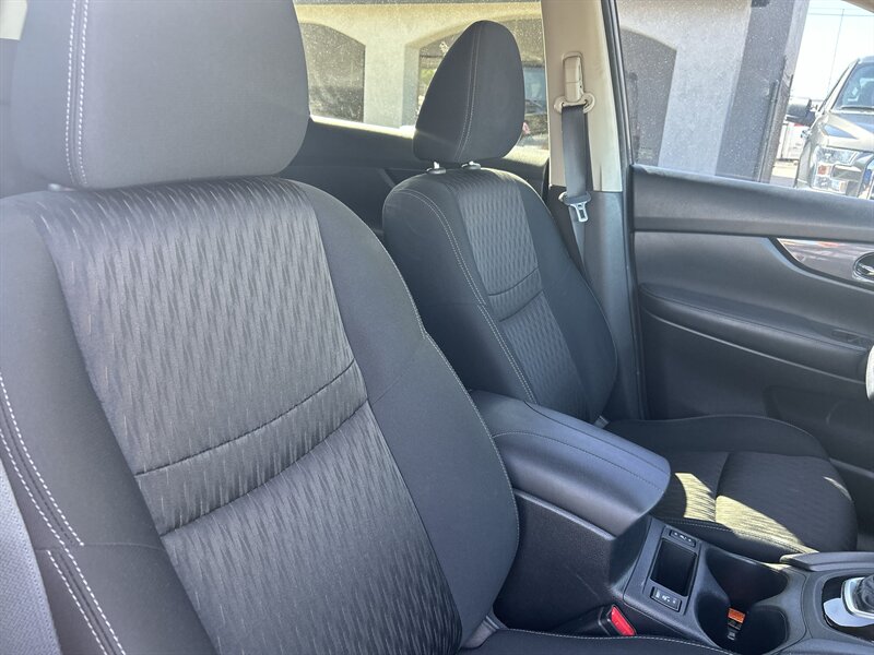 2019 Nissan Rogue S - Photo 23 - Fountain Hills, AZ 85268