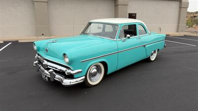 1954 Ford Customline Club Coupe Coupe
