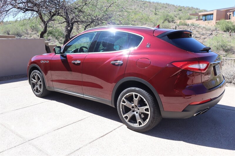 2017 Maserati Levante S   - Photo 3 - Fountain Hills, AZ 85268