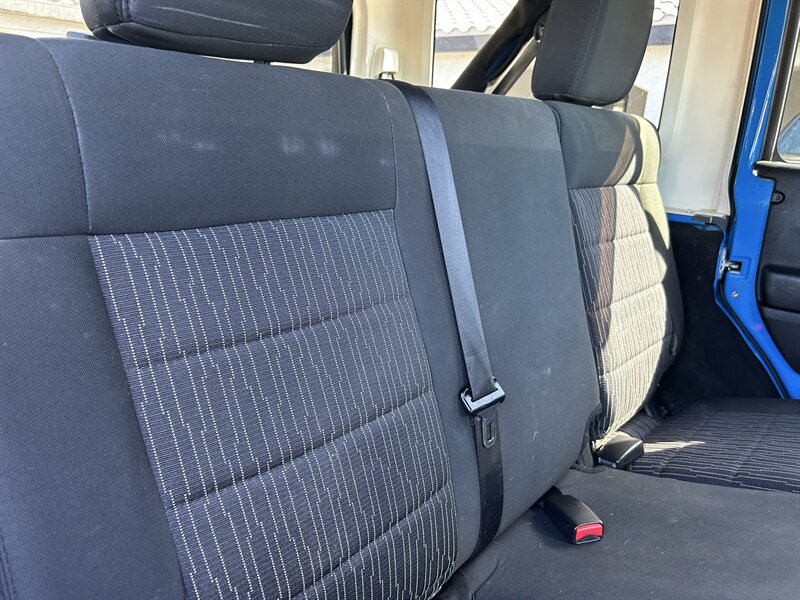 2011 Jeep Wrangler Unlimited Sahara - Photo 22 - Fountain Hills, AZ 85268