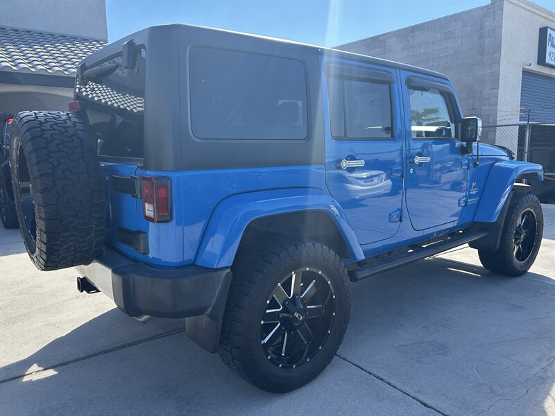 2011 Jeep Wrangler Unlimited Sahara - Photo 6 - Fountain Hills, AZ 85268