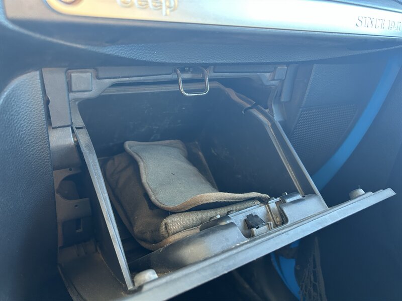 2011 Jeep Wrangler Unlimited Sahara - Photo 33 - Fountain Hills, AZ 85268