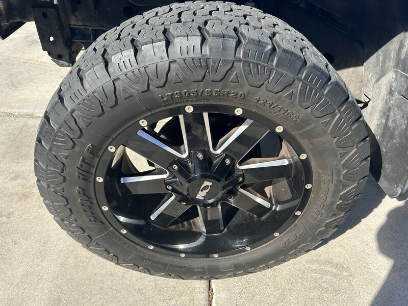 2011 Jeep Wrangler Unlimited Sahara - Photo 27 - Fountain Hills, AZ 85268