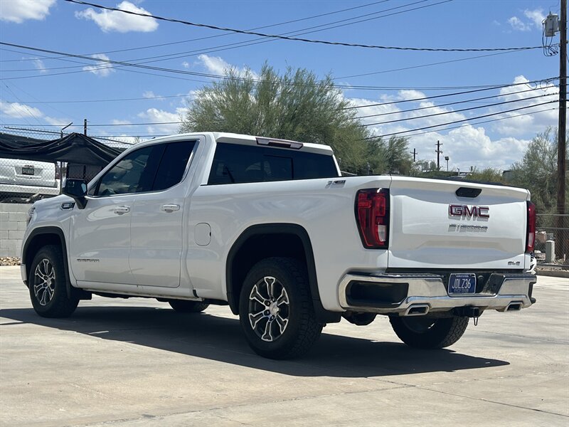 2020 Gmc Sierra 1500 SLE photo 4