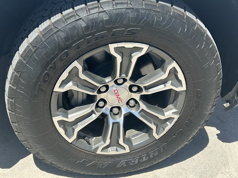 2020 Gmc Sierra 1500 SLE photo 30