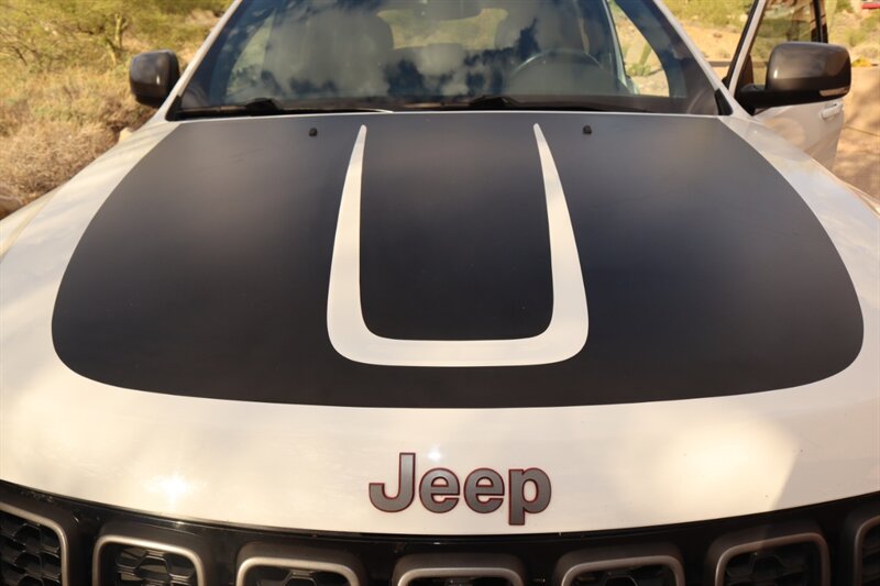 2017 Jeep Grand Cherokee Trailhawk   - Photo 28 - Fountain Hills, AZ 85268