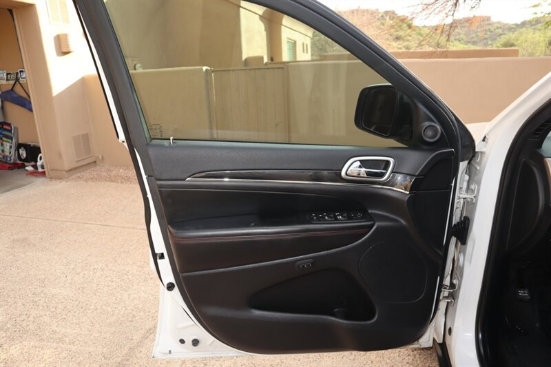 2017 Jeep Grand Cherokee Trailhawk   - Photo 17 - Fountain Hills, AZ 85268