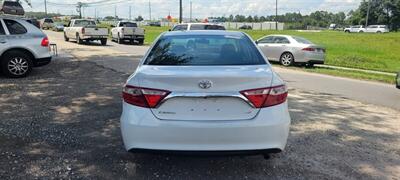 2015 Toyota Camry LE   - Photo 6 - Orlando, FL 32833