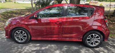 2019 Chevrolet Sonic LT Auto - Photo 3 - Orlando, FL 32833