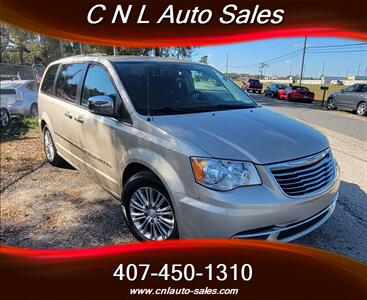 2015 Chrysler Town and Country Touring-L   - Photo 1 - Orlando, FL 32833