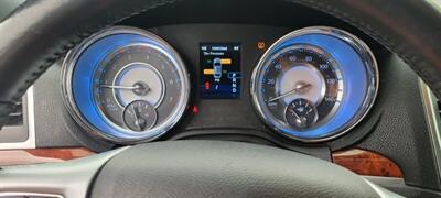 2012 Chrysler 300 Limited   - Photo 11 - Orlando, FL 32833