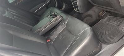 2012 Chrysler 300 Limited   - Photo 14 - Orlando, FL 32833