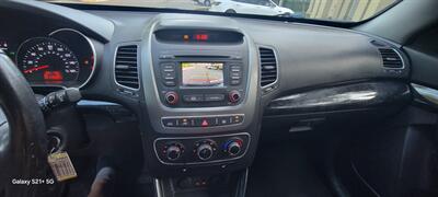 2015 Kia Sorento LX   - Photo 14 - Orlando, FL 32833
