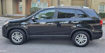 2015 Kia Sorento LX   - Photo 8 - Orlando, FL 32833