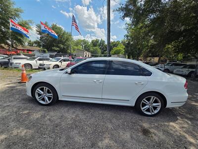2013 Volkswagen Passat V6 SEL Premium - Photo 3 - Orlando, FL 32833