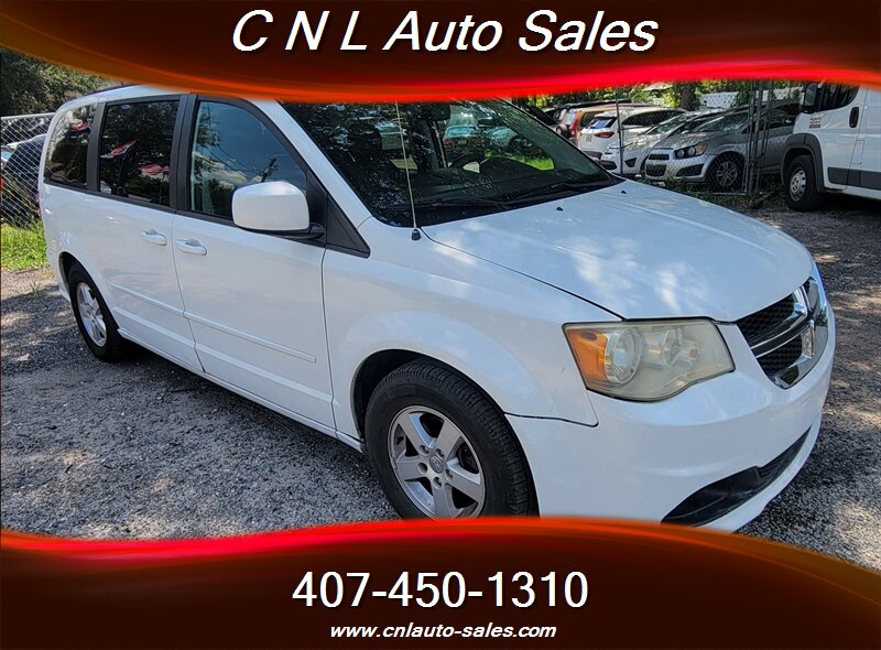 2012 Dodge Grand Caravan SXT - Photo 1 - Orlando, FL 32833
