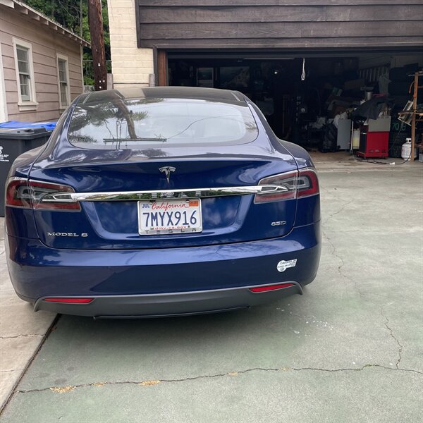 2015 Tesla Model S 85D