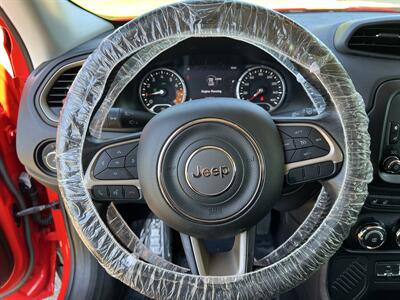 2017 Jeep Renegade Latitude - Photo 28 - Springfield, IL 62702