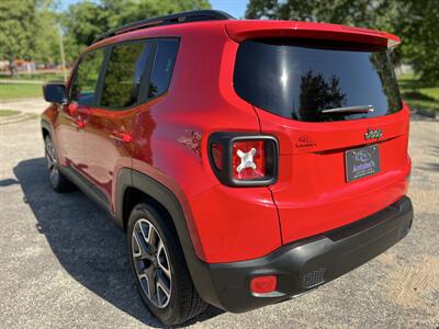 2017 Jeep Renegade Latitude - Photo 5 - Springfield, IL 62702