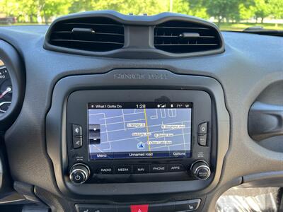 2017 Jeep Renegade Latitude - Photo 25 - Springfield, IL 62702