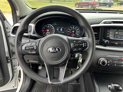 2016 Kia Sorento LX   - Photo 25 - Springfield, IL 62702