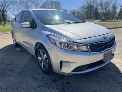 2018 Kia Forte LX   - Photo 9 - Springfield, IL 62702