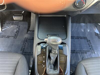 2018 Kia Forte LX   - Photo 25 - Springfield, IL 62702