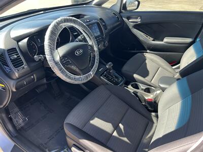 2018 Kia Forte LX   - Photo 14 - Springfield, IL 62702