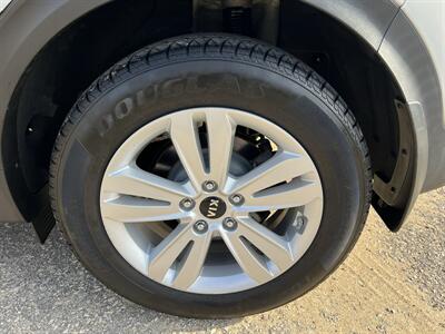 2017 Kia Sportage LX - Photo 12 - Springfield, IL 62702