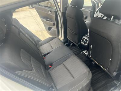 2017 Kia Sportage LX - Photo 20 - Springfield, IL 62702