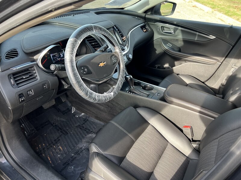 2019 Chevrolet Impala 1LT photo 14