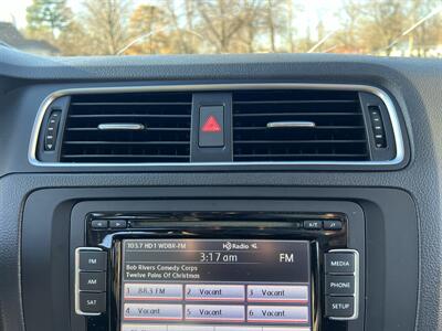2014 Volkswagen Jetta SE   - Photo 27 - Springfield, IL 62702