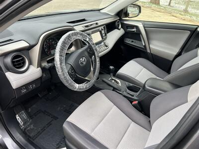 2014 Toyota RAV4 XLE - Photo 15 - Springfield, IL 62702