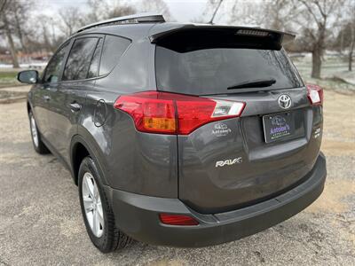 2014 Toyota RAV4 XLE - Photo 5 - Springfield, IL 62702