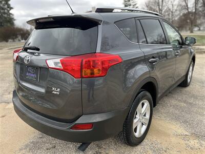 2014 Toyota RAV4 XLE - Photo 7 - Springfield, IL 62702