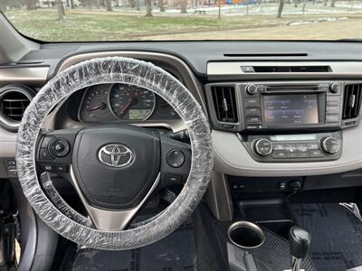 2014 Toyota RAV4 XLE - Photo 26 - Springfield, IL 62702