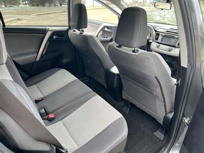 2014 Toyota RAV4 XLE - Photo 21 - Springfield, IL 62702