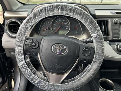 2014 Toyota RAV4 XLE - Photo 31 - Springfield, IL 62702