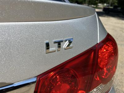 2012 Chevrolet Cruze LTZ Turbo - Photo 10 - Springfield, IL 62702