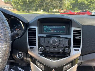 2012 Chevrolet Cruze LTZ Turbo - Photo 25 - Springfield, IL 62702