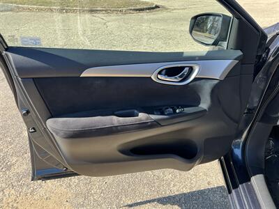 2013 Nissan Sentra SV   - Photo 15 - Springfield, IL 62702