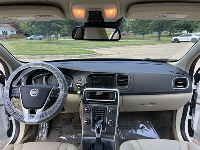 2014 Volvo S60 T5 Premier Plus   - Photo 24 - Springfield, IL 62702